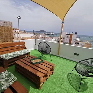Centro De Con Vistas A Isla De Lobos Сasa de vacaciones